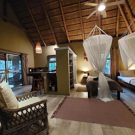 Mobola Lodge Mamono 外观 照片